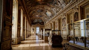 La galerie Apollon du musée du Louvre, renfermant les diamants de la Couronne, le 23 juin 2020.