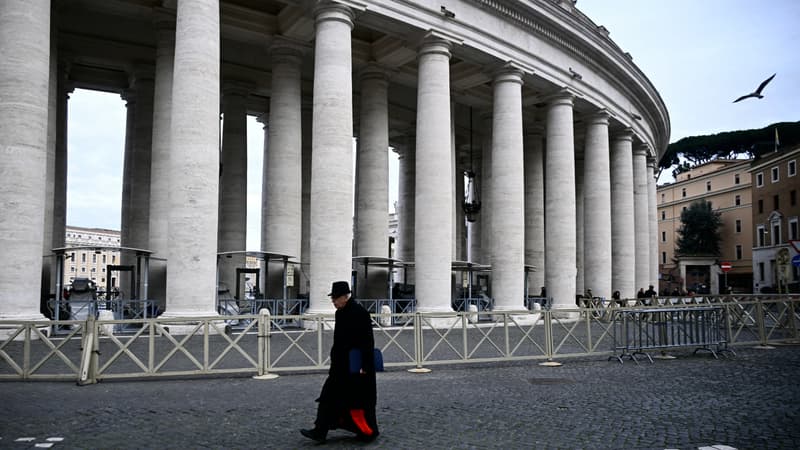 "Décalage" avec la direction, voire "harcèlement par leur supérieur": des employés du Vatican ont été sondés pour la première fois sur leurs conditions de travail (les syndicats étant interdits)