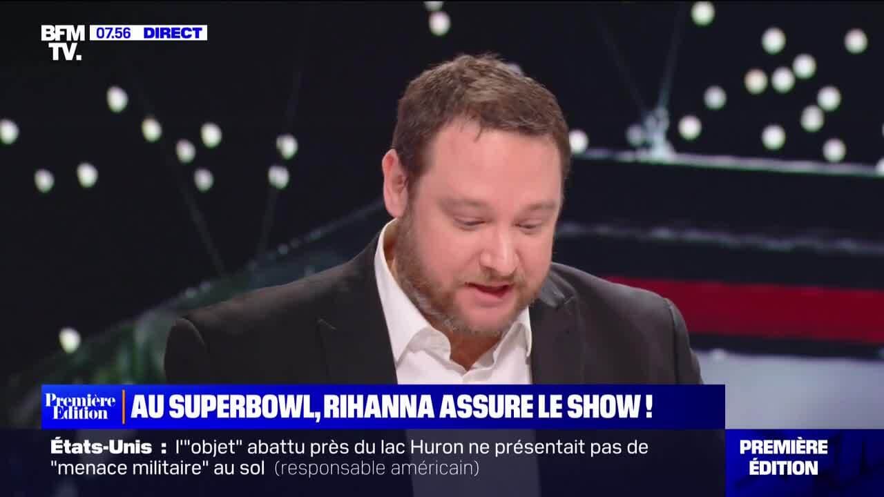 VIDÉO - Super Bowl 2023 : Rihanna, enceinte, enflamme la mi-temps