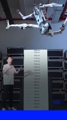 "Superman": ce nouveau robot de l'entreprise chinoise Unitree fait des sauts de 2 mètres et atteint 45,6 km/h