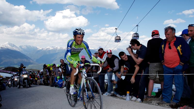 Ivan Basso passe de la troisième à la deuxième place du général