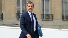 Le ministre de l'Intérieur Gérald Darmanin à la sortie de l'Elysée, le 26 avril 2023 à Paris