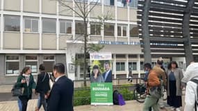Les candidats de la NUPES se sont retrouvés ce mardi devant l'école Roland-Vernaudon.