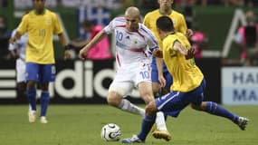 Le récital de Zinédine Zidane en quarts de finale de la Coupe du monde 2006 contre le Brésil