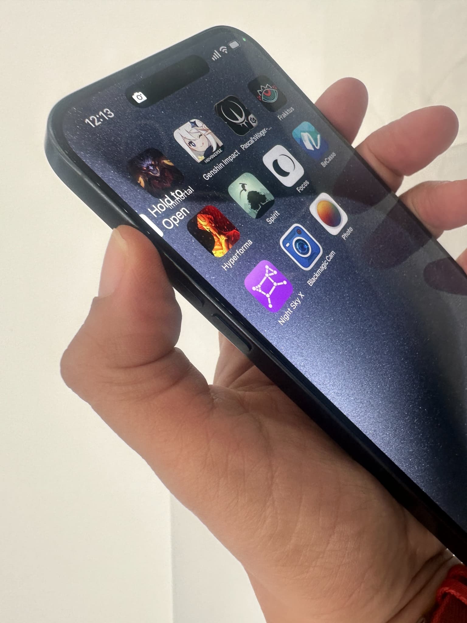 Prise en main de l'iPhone 15 Pro: un poids lourd qui s'allège