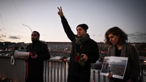 Un hommage a été rendu à Lyon après le suicide d'un Iranien, pour dénoncer la répression dans le pays 