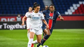 Sakina Karchaoui devant Kadidiatou Diani, à Paris le 24 mars 2021
