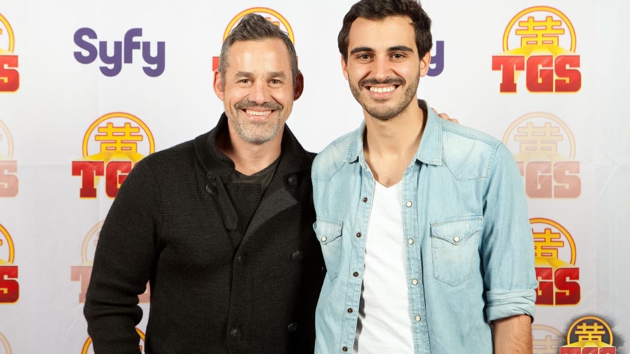 A gauche, Nicholas Brendon, interprète d'Alex. A droite, Nicolas Pedrosa. A gauche, Nicholas Brendon, interprète d'Alex. A droite, Nicolas Pedrosa.
