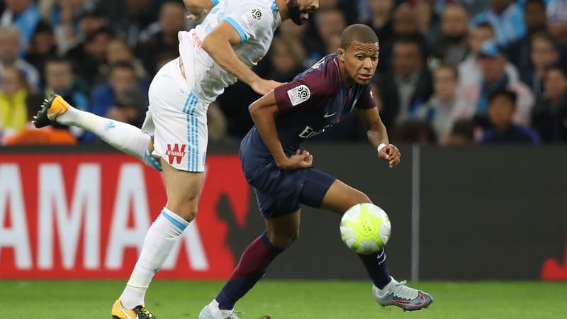 Adil Rami face à Kylian Mbappé