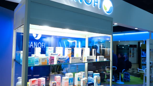 Le groupe pharmaceutique français Sanofi et son homologue Suisse Lonza vont bâtir une usine commune de médicaments biologiques en Suisse. (image d'illustration)