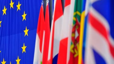 Le taux de chômage en zone euro s'élève à 11,8%.