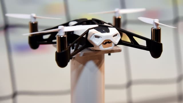 L'activité drone grand public présente des marges trop faibles pour assurer la pérennité de l'entreprise.