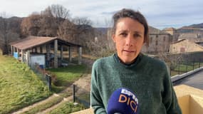 Lorraine Prunet, éleveuse caprin à Forcalquier, est candidate pour la Confédération Paysanne.