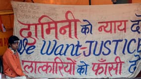 Manifestant contre le viol d’une étudiante en décembre à New Delhi le 1er février 2013.