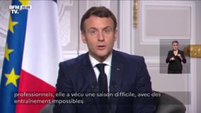 Emmanuel Macron rend hommage aux "parcours exemplaires" de 2020 et cite la Lyonnaise Wendie Renard