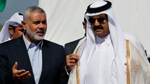 L'émir du Qatar, cheikh Hamad ben Khalifa al-Thani et Ismail Haniyeh