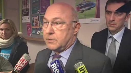 Michel Sapin s'est rendu à Nantes où le suicide a eu lieu.