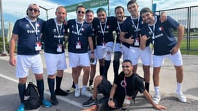 Carnet de bord: la Coupe du monde des "ligaments croisées, tu connais" (la FIFA Fans' Cup)