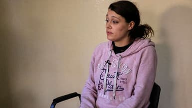 Une image publiée par le bureau des médias des forces kurdes syriennes Unités de protection du peuple (YPG), le 8 janvier 2018, montre Émilie Konig, une Française de 33 ans convertie à l'islam, soupçonnée de recruter des combattants pour le groupe islamique.