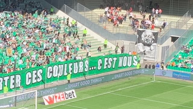 Des banderoles à Saint-Etienne.