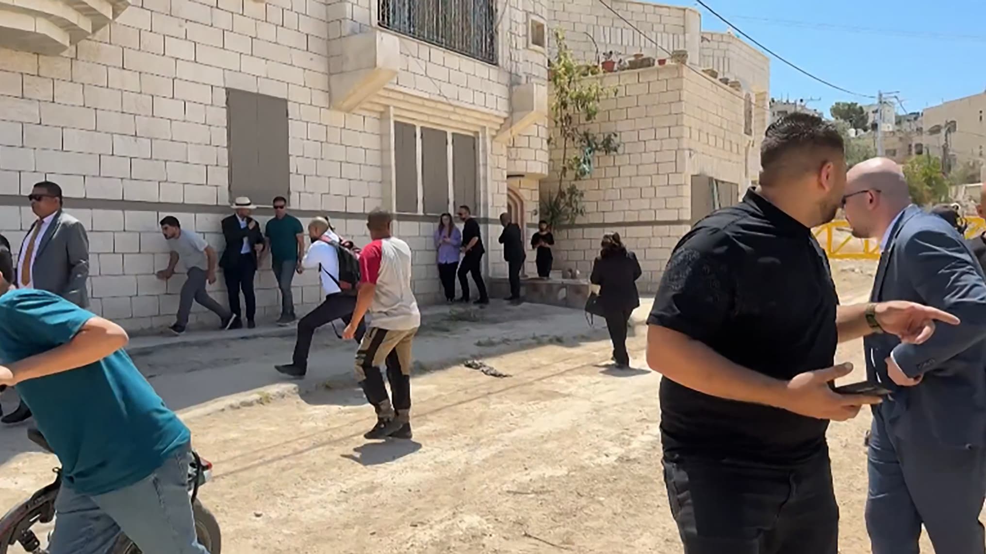 Israël reconnaît des tirs de sommation sur des diplomates en visite en cisjordanie occupée