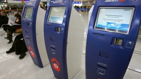 Mercredi 18 avril marque le huitième jour de grève des salariés d'Air France. Ces derniers réclament une revalorisation de leurs salaires. (image d'illustration)