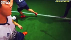 Xavi impressionné par des freestylers