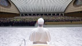 Le pape Léon XIV lors d'une audience spéciale pour les bénévoles du Jubilé, salle Paul VI au Vatican, le 10 janvier 2026