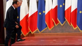 Lors d'une rencontre à Rome, François Hollande et Mario Monti ont invité mardi le prochain Conseil européen d'octobre à prendre des décisions nécessaires à un règlement durable de la crise de la zone euro incluant un resserrement des écarts de taux sur la