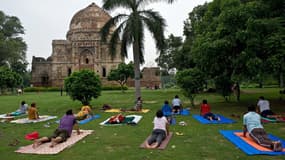 Une séance de yoga à New Delhi, le 25 juillet 2104 (image d'illustration).