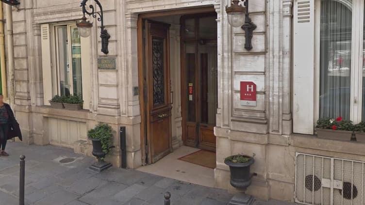 Cet hôtel parisien a été pris pour cible
