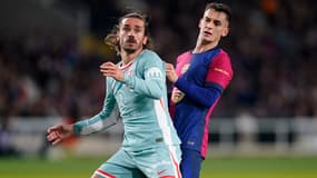 Antoine Griezmann et Marc Casado lors du match de Liga entre l'Atlético de Madrid et le FC Barcelone - le 21/12/2024
