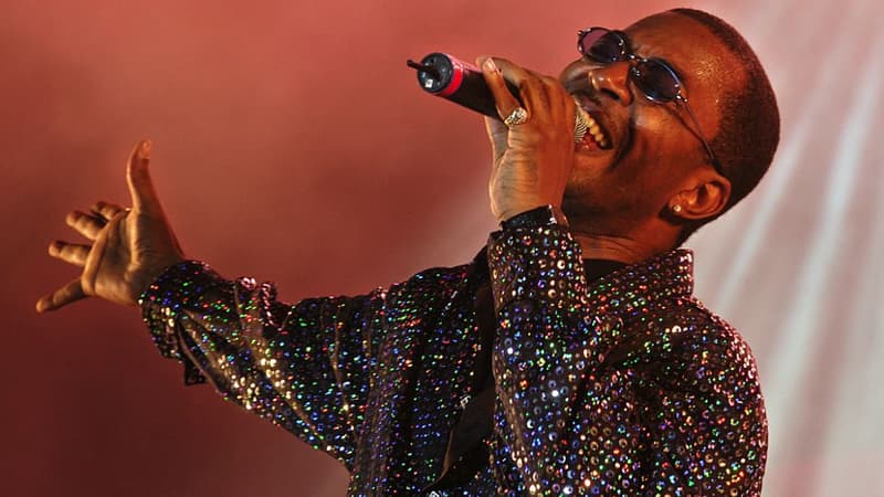 Le chanteur du groupe Kool & The Gang, Ronald Bell, le 6 juillet 2003 au festival de musique Solidays