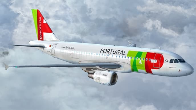 Lufthansa is negotiating the acquisition of 45% of Air Portugal (TAP), according to the Portuguese press.