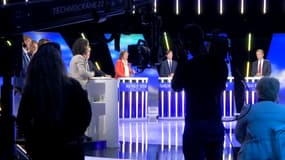 Européennes: comment les candidats ont vécu l'ultime débat sur BFMTV