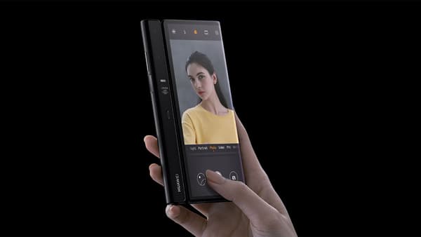 Le Huawei Mate X Le Huawei Mate X
