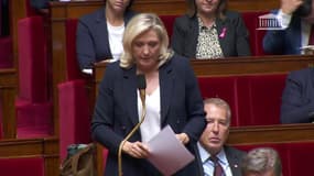 Meurtre de Lola: Marine Le Pen accuse le gouvernement de "laxisme migratoire"