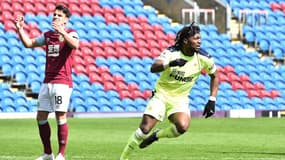 Allan Saint-Maximin réveille les Magpies