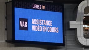 Un but annulé par le VAR pour hors-jeu en Ligue 1.