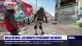 Marseille: des cours de skate pour les enfants à la Belle de mai