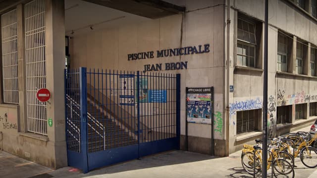 La piscine Jean Bron à Grenoble.