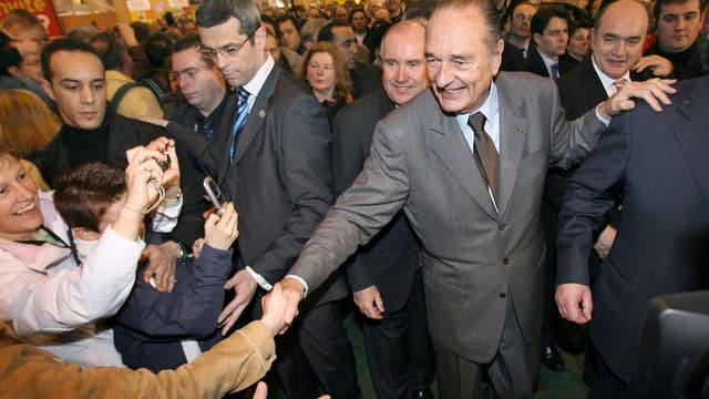 Jacques Chirac et son ministre de l'Agriculture Dominique Bussereau, lors du Salon de l'agriculture en 2007.