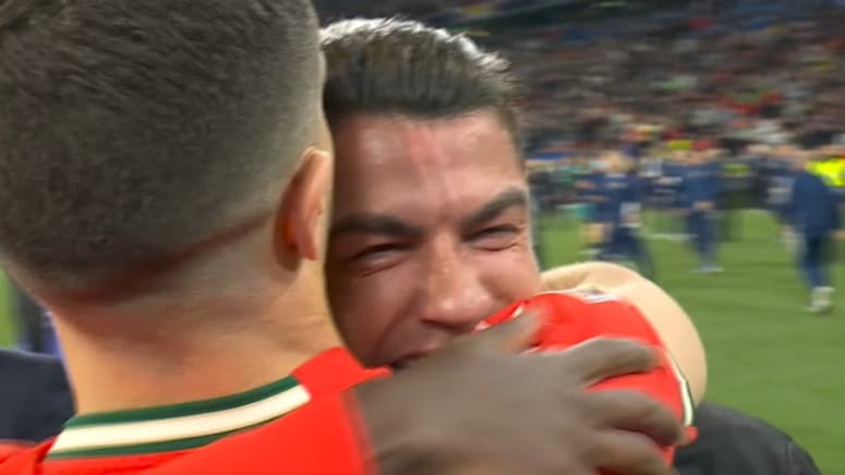 Les larmes de Cristiano Ronaldo après le titre du Portugal en Ligue des nations, 8 juin 2025 Les larmes de Cristiano Ronaldo après le titre du Portugal en Ligue des nations, 8 juin 2025
