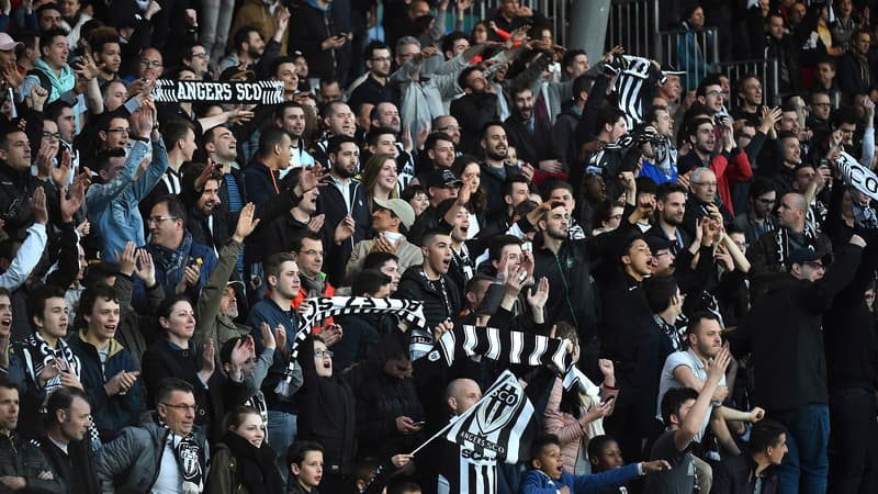 Supporters stade Raymond-Kopa