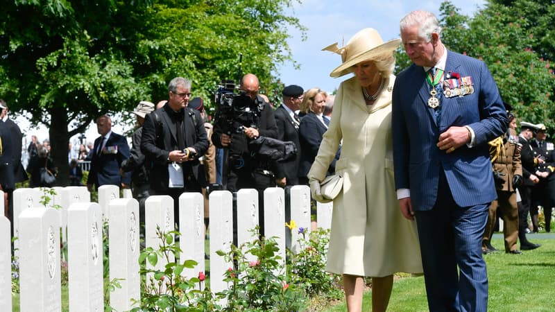Regarder la vidéo 80 ans du D-Day: comment la famille royale a gagné la sympathie des Britanniques pendant la guerre