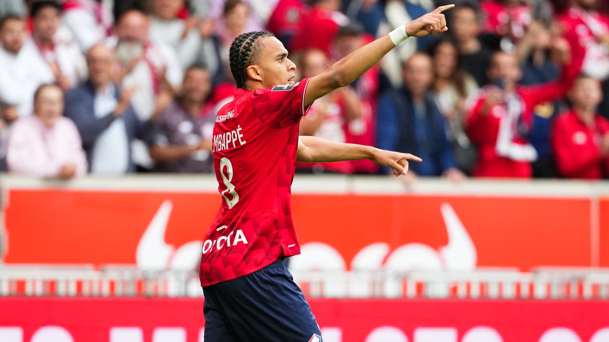 "KYLIAN M’A DÉJÀ ENVOYÉ UN MESSAGE": ETHAN MBAPPÉ SAVOURE LE PREMIER BUT DE SA CARRIÈRE, CELUI DE LA VICTOIRE DE LILLE FACE À TOULOUSE AU BOUT DU SUSPENSE