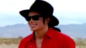 Le clip d'"A Place With No Name" de Michael Jackson contient de vieilles images du roi de la pop.