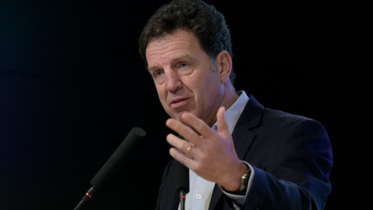 Le président du Medef, Geoffroy Roux de Bézieux, lors d'une conférence de presse à Paris, le 24 janvier 2022