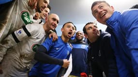 Clément Daoudou (au centre, en bleu)