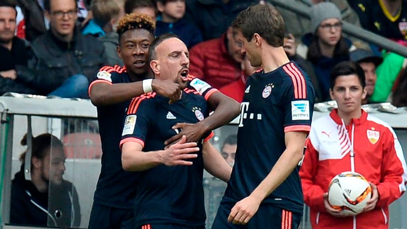 Franck Ribéry avec David Alaba et Thomas Müller
